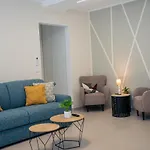 Apartment Prestigious 2p - 10 Min Near Beaches - Air Conditioning - Garage