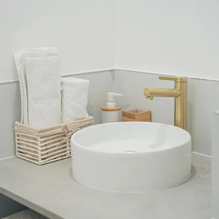 Prestigious 2p - 10 Min Near Beaches - Air Conditioning - Garage Apartman