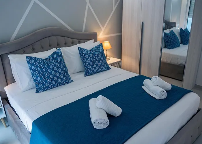 Prestigious 2p - 10 Min Near Beaches - Air Conditioning - Garage