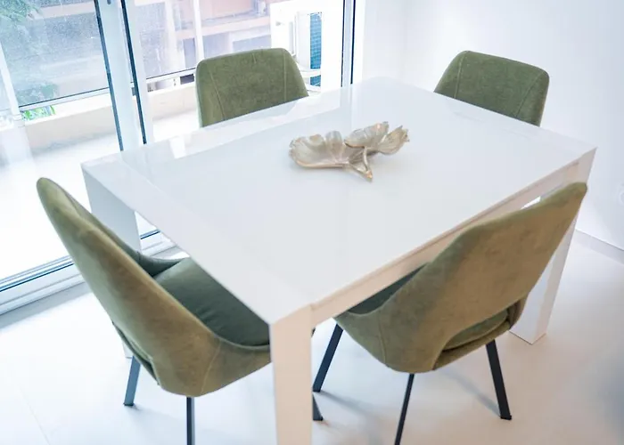 Prestigious 2p - 10 Min Near Beaches - Air Conditioning - Garage * Antibes